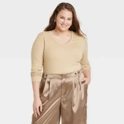 Women's Long Sleeve V-Neck T-Shirt - A New Day™ 4 Women's Long Sleeve V-Neck T-Shirt - A New Day™ -A New Day GUEST e65fd31e eae5 4de7 95aa 2995a9772efd